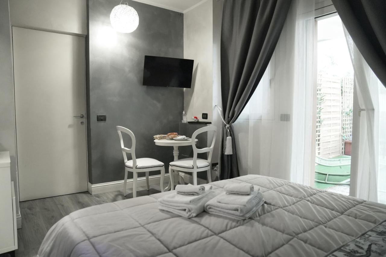 La Residenza Isabella Hotel Милано Екстериор снимка