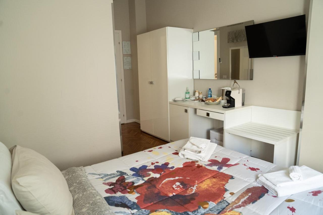 La Residenza Isabella Hotel Милано Екстериор снимка