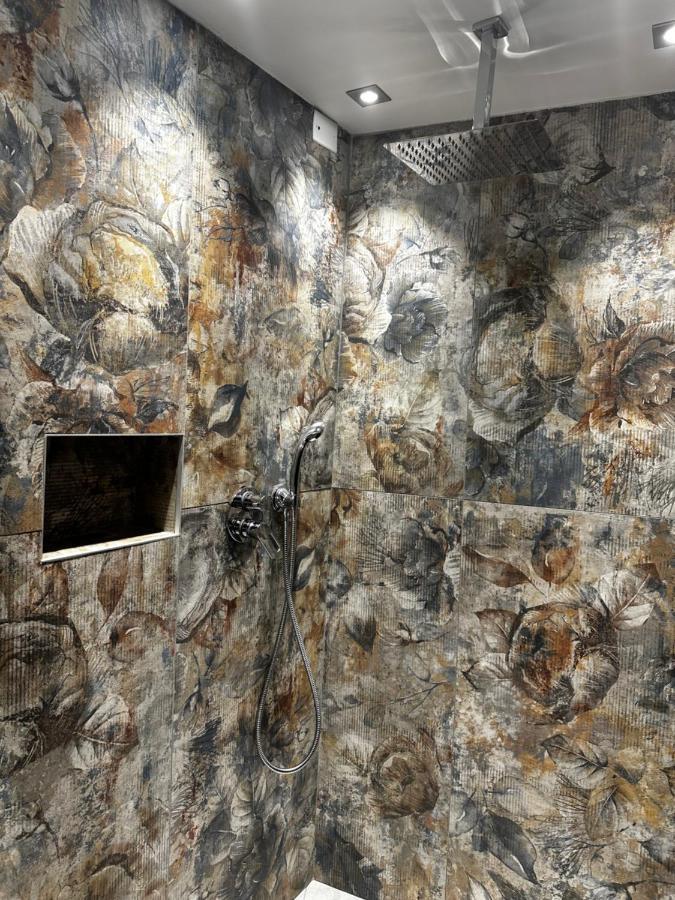 La Residenza Isabella Hotel Милано Екстериор снимка